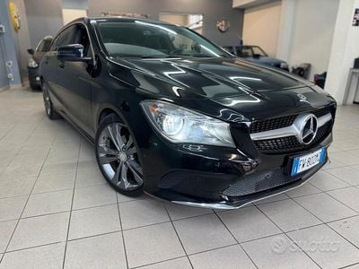Usata Mercedes CLA200 Premium 135 CV (99 kW) 2019 Nero Station wagon