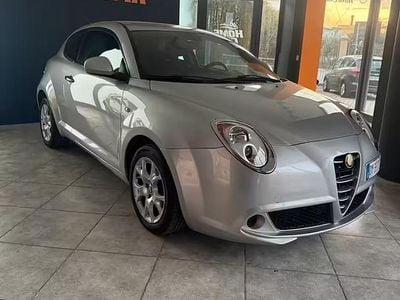 Usata Alfa Romeo MiTo Distinctive 120 CV (88 kW) 2009 Grigio Utilitaria