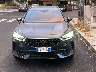 Usata Cupra Formentor 150 CV (110 kW) 2023 Grigio SUV