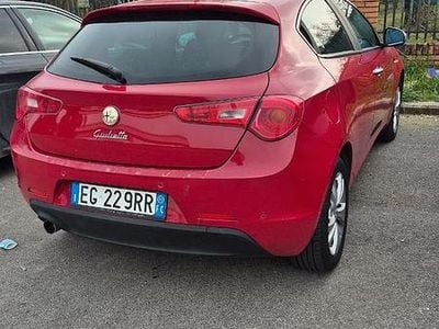 Usata Alfa Romeo Giulietta 105 CV (77 kW) 2011 Rosso Utilitaria
