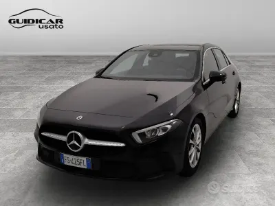 Usata Mercedes A180 116 CV (85 kW) 2018 Nero Berlina