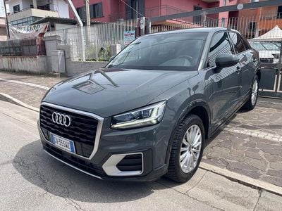 Usata Audi Q2 Admired 116 CV (85 kW) 2019 Grigio SUV