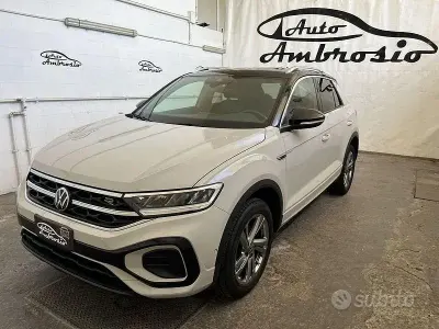 Usata VW T-Roc R-line 150 CV (110 kW) 2023 Beige SUV