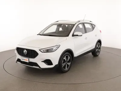 Usata MG ZS Comfort 106 CV (77 kW) 2023 Bianco SUV