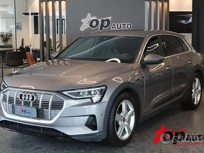 Usata Audi e-tron Ambiente 300 kW (408 CV) 2022 Grigio SUV