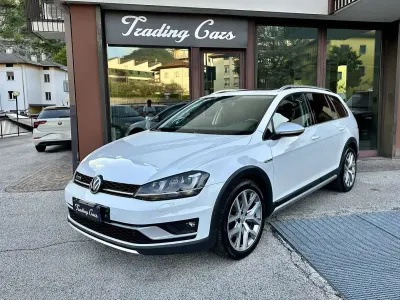 Usata VW Golf Alltrack Executive 184 CV (135 kW) 2016 Bianco Station wagon