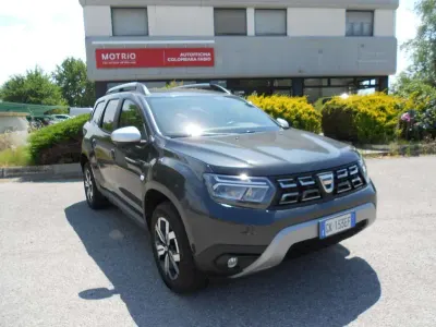 Usata Dacia Duster Prestige 116 CV (85 kW) 2022 Grigio scuro SUV