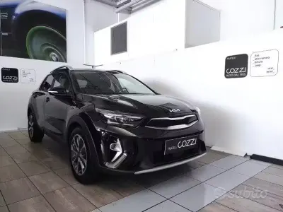 Occasion Kia Stonic GT 120 ch (88 kW) 2023 Noir SUV
