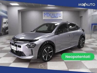 Usata Lancia Ypsilon 110 CV (80 kW) 2025 Grigio Utilitaria