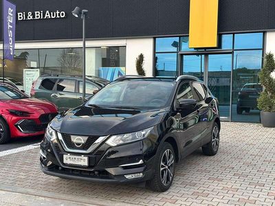 Gebraucht Nissan Qashqai Tekna 131 PS (96 kW) 2018 Schwarz SUV