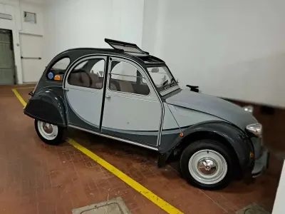 Usata Citroën 2CV 29 CV (21 kW) 1985 Grigio Berlina