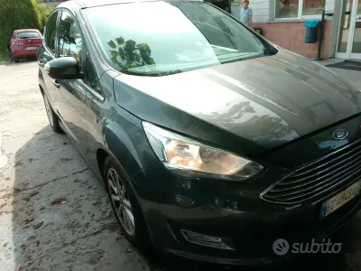 Käytetty Ford C-MAX 125 HP (91 kW) 2016 Harmaa Tila-auto