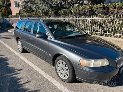 usata Volvo V70 sw benzina-metano