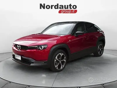 Usata Mazda MX30 Makoto 170 CV (125 kW) 2023 Rosso SUV