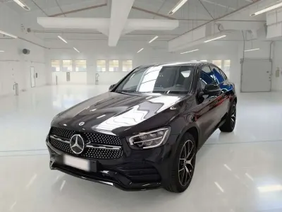 Usata Mercedes GLC300 Premium Plus 211 CV (155 kW) 2022 Nero SUV