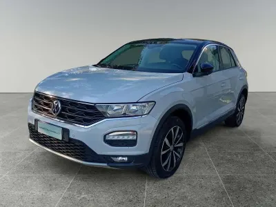 Usata VW T-Roc Advance 116 CV (85 kW) 2020 Grigio SUV