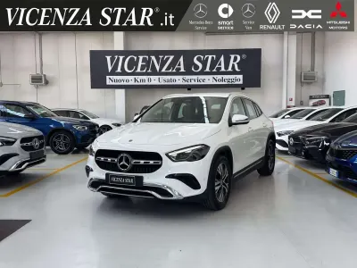 Usata Mercedes GLA200 Advanced 163 CV (119 kW) 2025 Bianco polare SUV