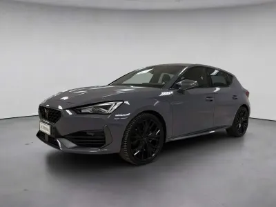 Usata Cupra Leon VZ2 245 CV (180 kW) 2023 Grigio / pastello Berlina