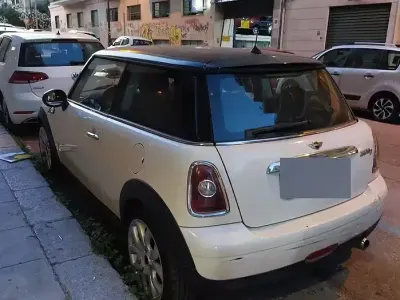 Usata Mini Cooper 109 CV (80 kW) 2008 Bianco Utilitaria