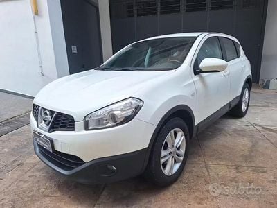 Usata Nissan Qashqai 149 CV (109 kW) 2011 Bianco SUV