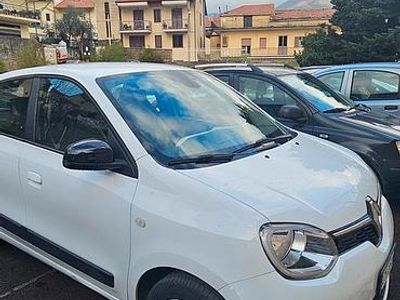 Usata Renault Twingo 60 kW (82 CV) 2022 Bianco Utilitaria