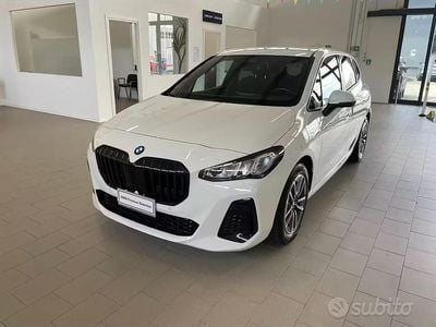 Usata BMW 218 Active Tourer M Sport 136 CV (100 kW) 2022 Alpin white pastello Monovolume