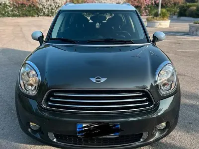 Käytetty Mini Countryman 90 HP (66 kW) 2014 Harmaa Katumaasturi