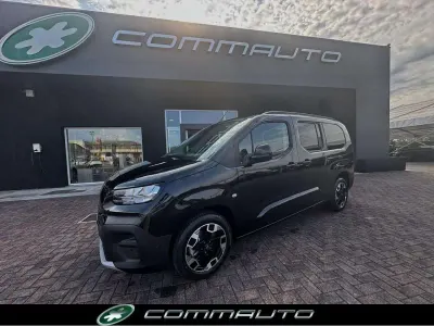 Nuova Fiat Qubo La Prima 131 CV (96 kW) 2026 Nero Monovolume