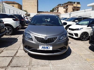 Usata Lancia Ypsilon S 69 CV (50 kW) 2022 Grigio Utilitaria