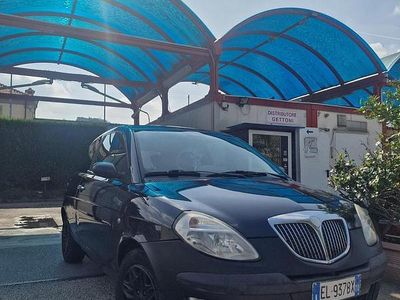 Usata Lancia Ypsilon 80 CV (58 kW) 2005 Utilitaria