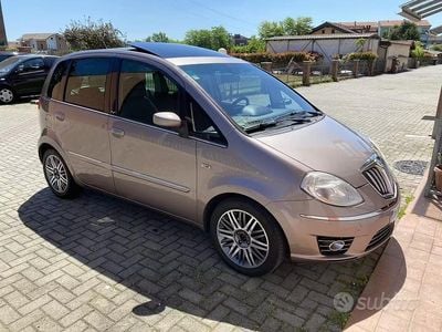 Usata Lancia Musa 90 CV (66 kW) 2008 Monovolume