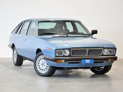 Usata Lancia 2000 116 CV (85 kW) 1984 Blu/azzurro Coupé