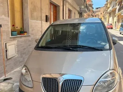 Usata Lancia Musa 90 CV (66 kW) 2006 Monovolume