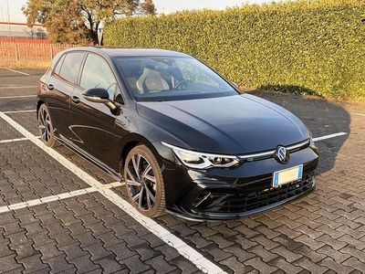 Nero Usata 2024 VW Golf R-line Berlina | 30.500 € (Cara)