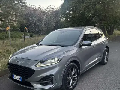 Usado Ford Kuga ST-Line 120 CV (88 kW) 2022 Other SUV