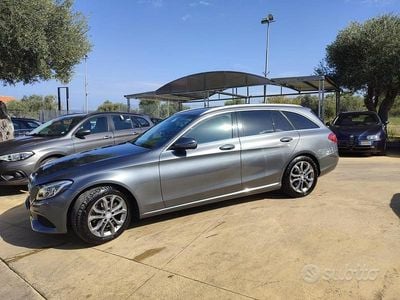 Usata Mercedes C200 2017 Grigio Berlina