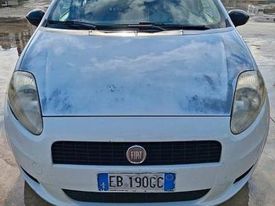 Usata Fiat Grande Punto 75 CV (55 kW) 2010 Utilitaria
