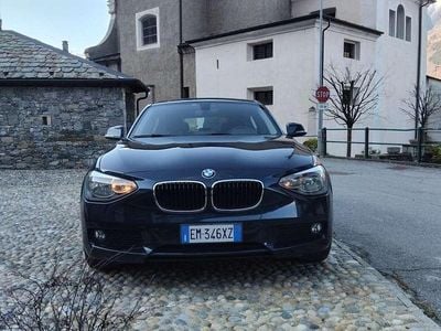 Usata BMW 118 143 CV (105 kW) 2012 Blu/azzurro Utilitaria