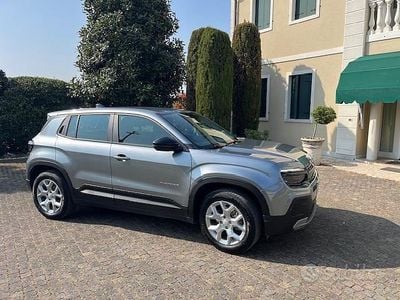 Usata Jeep Avenger EV Altitude 74 kW (101 CV) 2024 Grigio SUV