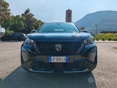 Usata Peugeot 2008 Allure 131 CV (96 kW) 2023 SUV