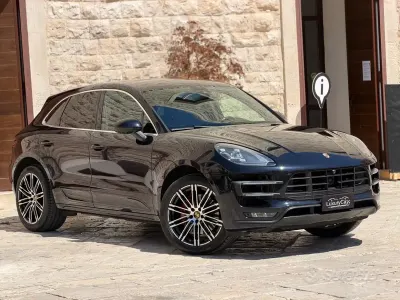 Usata Porsche Macan Turbo 400 CV (294 kW) 2017 Nero SUV