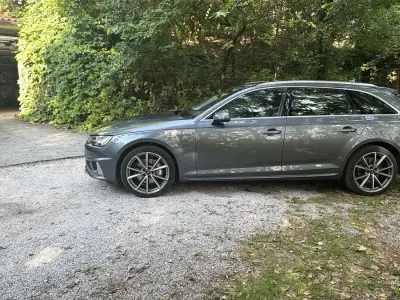 Usata Audi A4 S-Line 190 CV (139 kW) 2019 Grigio Station wagon