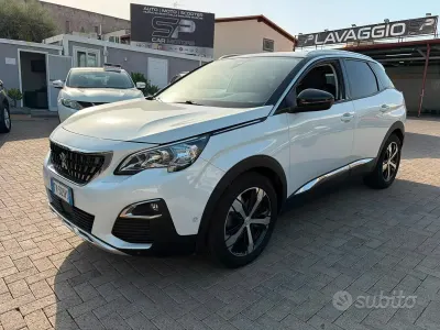 Usata Peugeot 3008 Allure 131 CV (96 kW) 2019 Bianco SUV