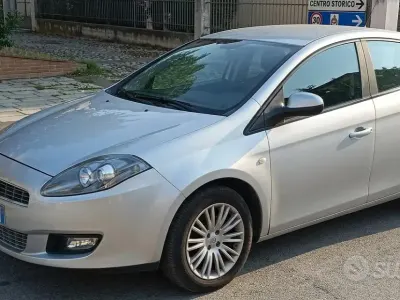 Usata Fiat Bravo Dynamic 120 CV (88 kW) 2011 Grigio Utilitaria