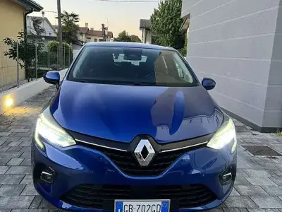 Usata Renault Clio V Intens 101 CV (74 kW) 2020 Berlina