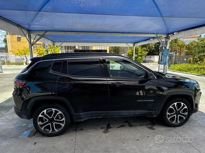 Usata Jeep Compass Limited 131 CV (96 kW) 2022 Nero SUV