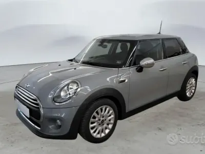Usata Mini One D 95 CV (69 kW) 2016 Grigio Utilitaria