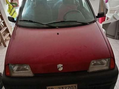 Usata Fiat Cinquecento 41 CV (30 kW) 1997 Rosso Utilitaria