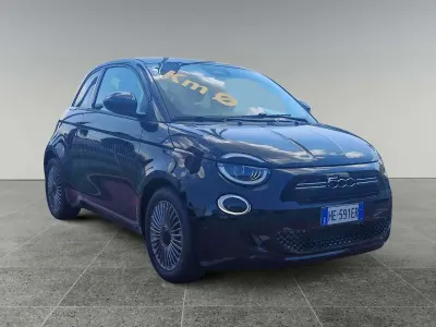 Nuova Fiat 500 65 CV (47 kW) 2026 Nero Berlina