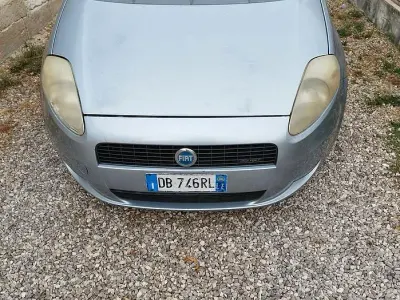 Usata Fiat Grande Punto 90 CV (66 kW) 2006 Grigio Utilitaria